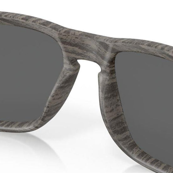 Oakley Holbrook Woodgrain/Prizm Black Polarized 0OO9102-9102W9